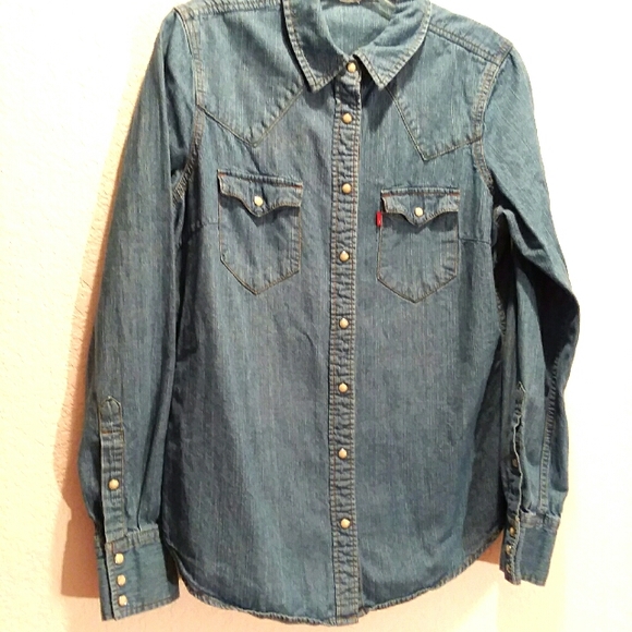 Levis RedTab Snap Front Western Shirt - Picture 2 of 5